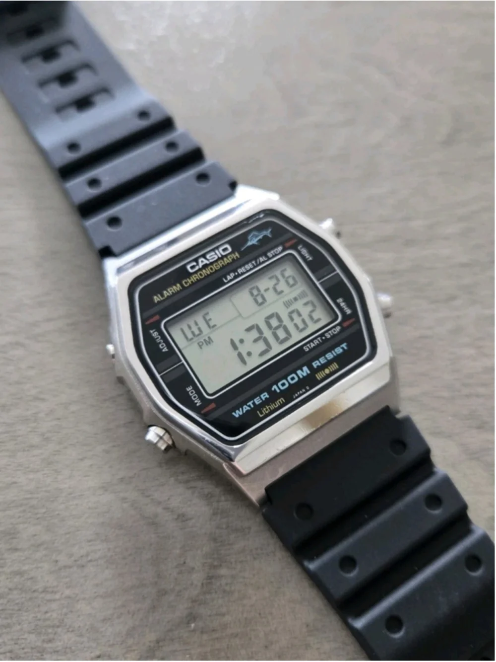 Rare Vintage Casio W-750 Men's Digital LCD Watch 1980s Great Must See Retro!!!